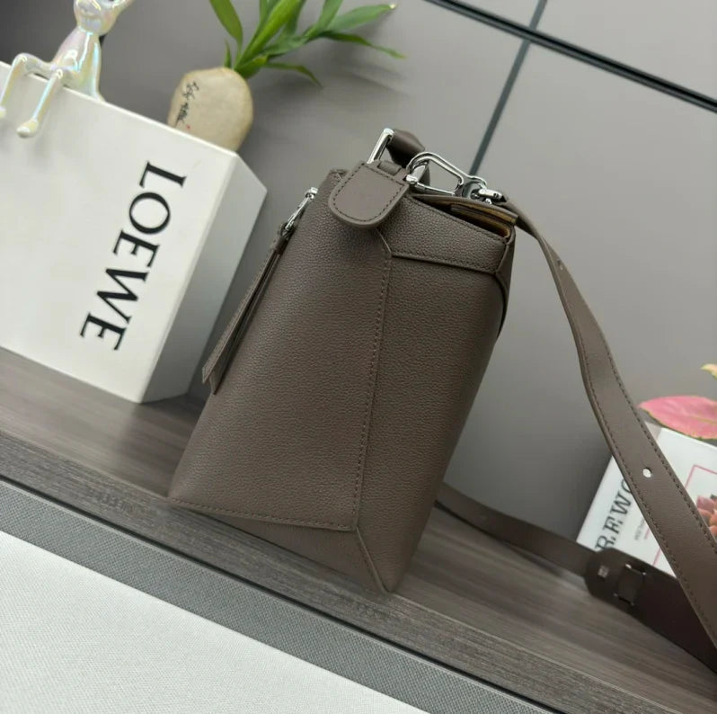 LOEWE PUZZLE BAG